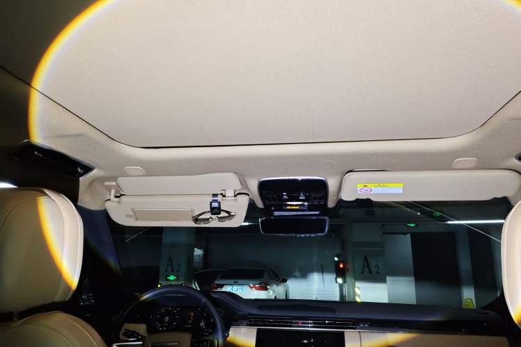 Used Land Rover Range Rover 2023 3.0 L6 360 PS Grand Edition