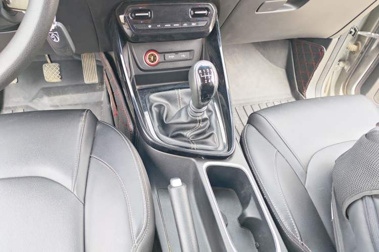 Used Baojun 530 2018 1.5T Manual Luxury Version National V