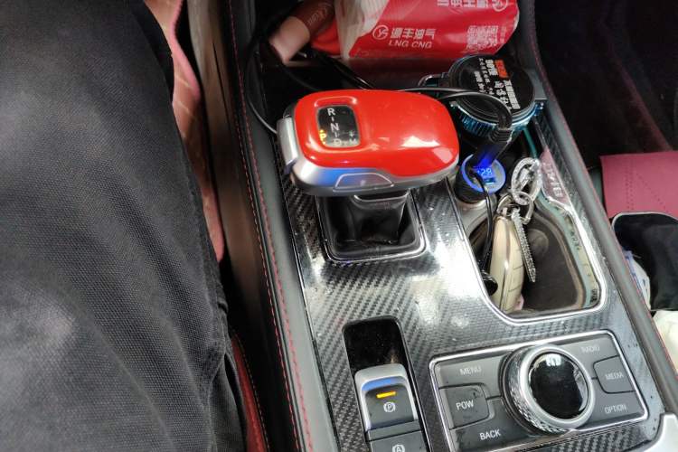 Used BAIC Off-Road BJ40 2020 2.0T Automatic Four-Wheel Drive Urban Hunter Edition Chivalrous Type Gear Lever