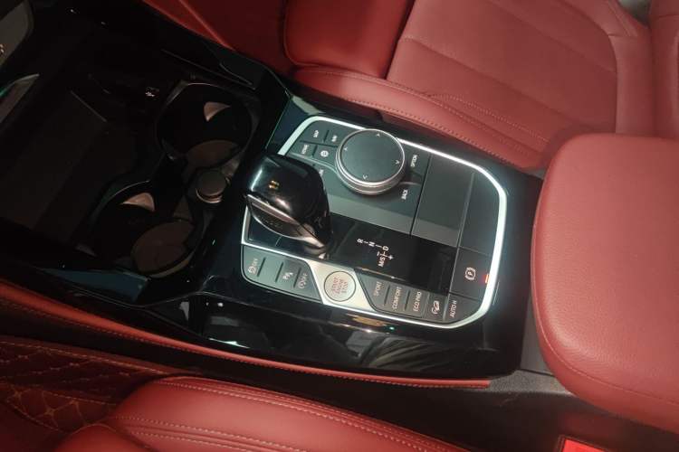 Used BMW X4 2022 xDrive 25i M Sport Package
