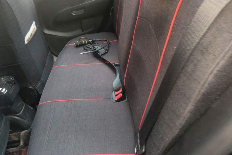 Used Chevrolet Aveo Sonic 2011 Sedan 1.4L MT SL