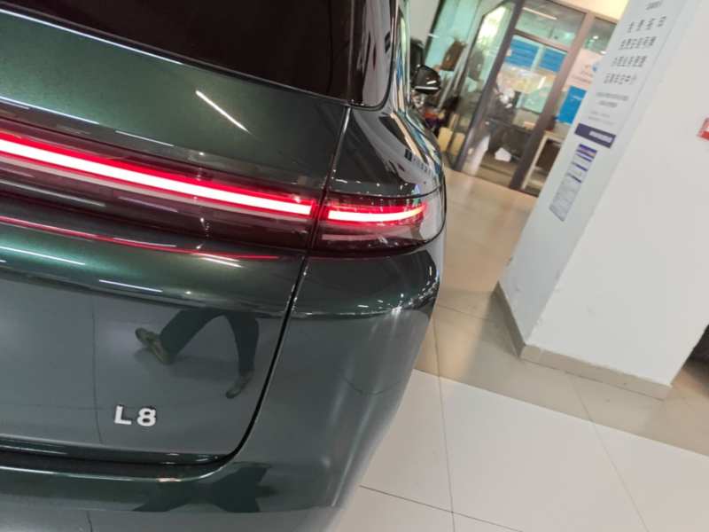 Used Li Auto L8 2023 Max model — 7