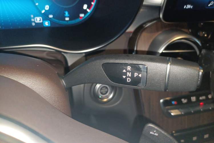 Used Mercedes-Benz GLC 2021 GLC 300 L 4MATIC Luxury Model