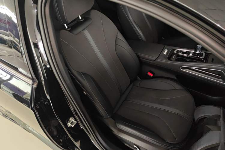 Used Geely Auto Preface 2026 Model Oriental Yao 2.0TD Lanxing Edition