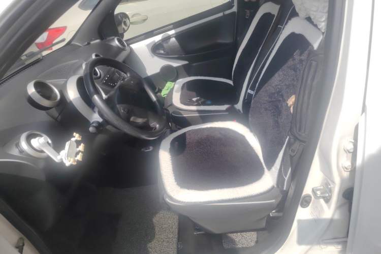 Used BYD F0 2015 1.0L AMT XuanKu Model Left Front Seat