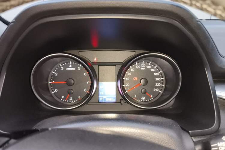 Used Haval M6 2021 PLUS 1.5T DCT Elite Smart Connectivity Model
