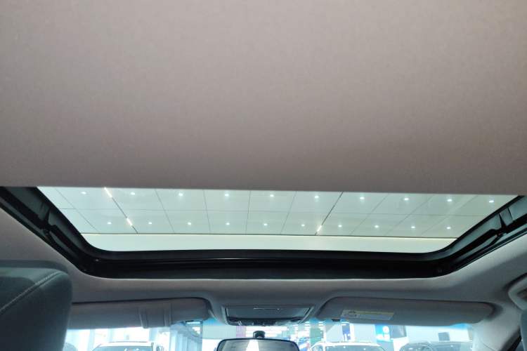 Used Honda Inspire 2019 260TURBO Elegant Edition China VI Emission Standard Headliner