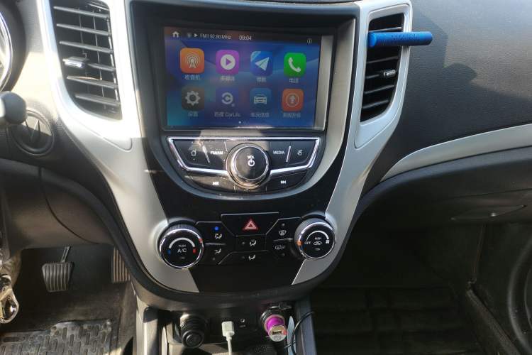 Used Changan CS35 2016 1.6L Manual Luxury Model China V Standard
