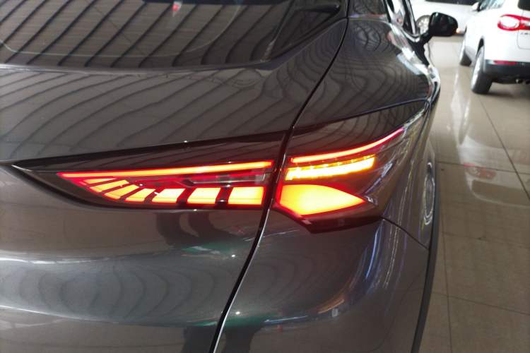 Used Changan UNI-T 2020 1.5T Prestige Version
