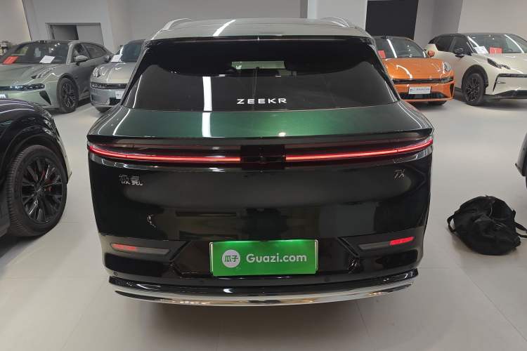 Used Zeekr 7X 2025 100kWh Long-Range All-Wheel Drive Intelligent Driving Version

