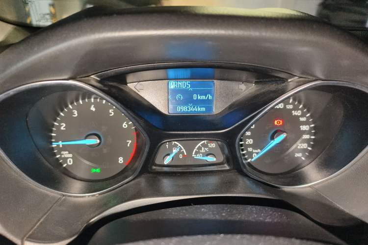 Used Ford Focus 2017 Hatchback EcoBoost 125 Automatic - Ultra-Powerful Style Edition with Smart Drive Features