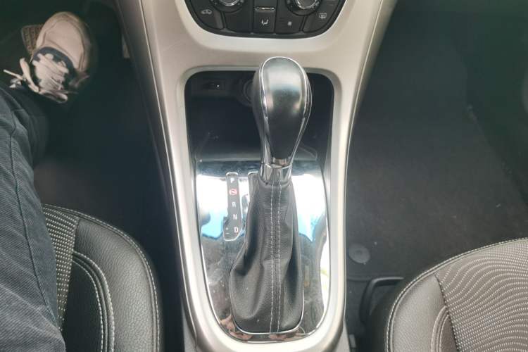 Used Buick GT 2014 XT 1.6L Automatic Fashion Edition