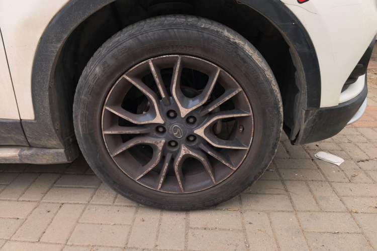 Used Soueast DX3 2016 1.5T CVT Prestige Edition Right Front Wheel Hub