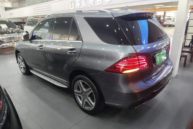 Used Mercedes-Benz GLE-Class 2019 GLE 400 4MATIC Exclusive Edition