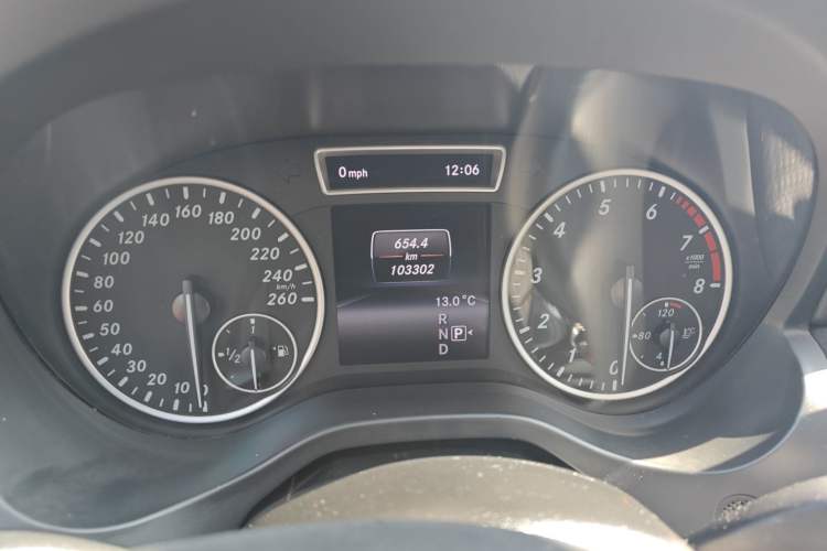 Used Mercedes-Benz A-Class 2013 A 180 Fashion Model Instrument Cluster