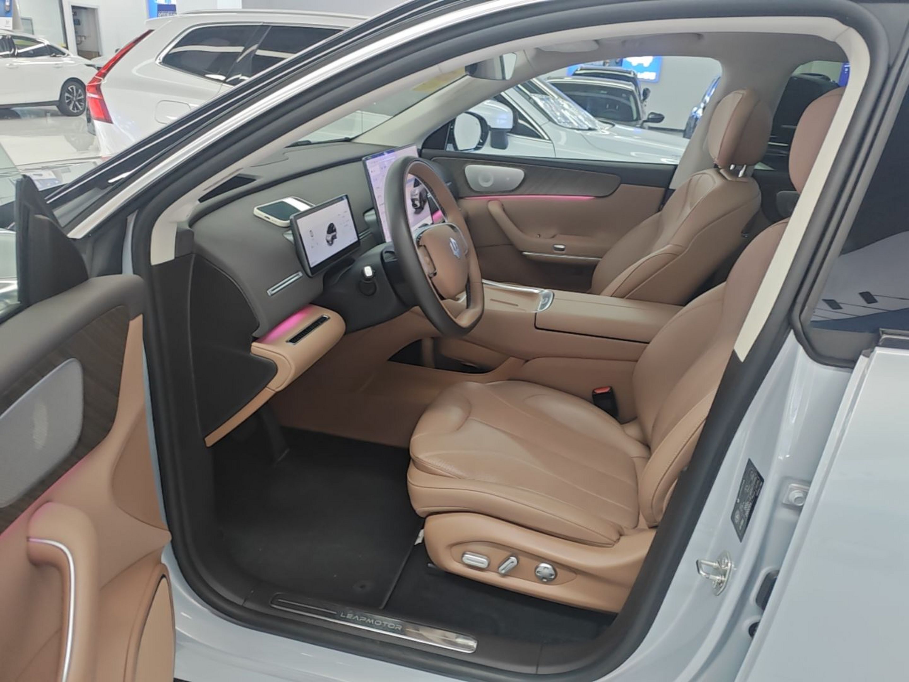 Vordere Reihe im Auto