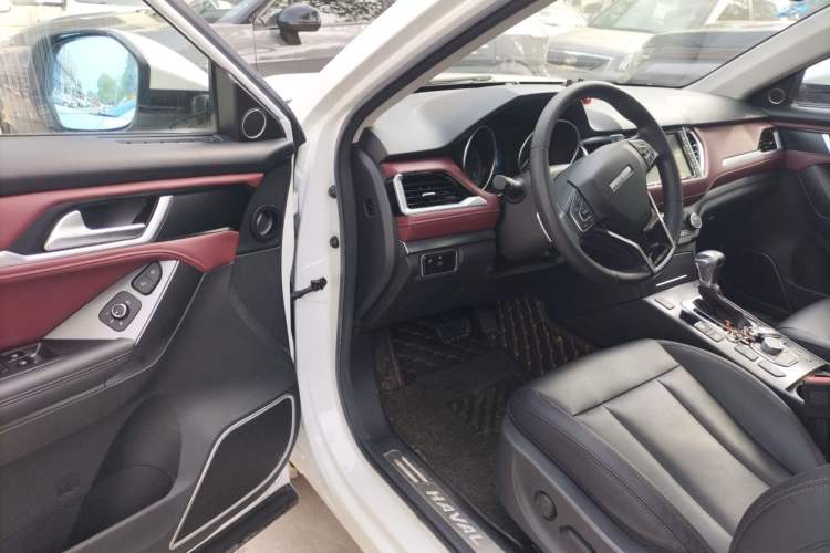 Used Haval H6 Coupe 2018 Red-Label 1.5T Automatic Two-Wheel Drive Ultra-Luxury Model Driver Seat