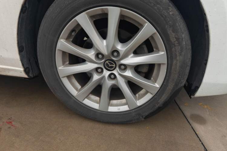 Used Mazda Atenza 2014 2.0L Blue Sky Fashion Edition
