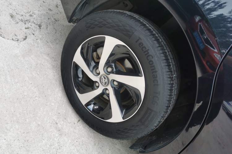 Used Toyota Levin 2017 Revised 185T CVT Elite Edition China V Standard Right Rear Wheel Hub