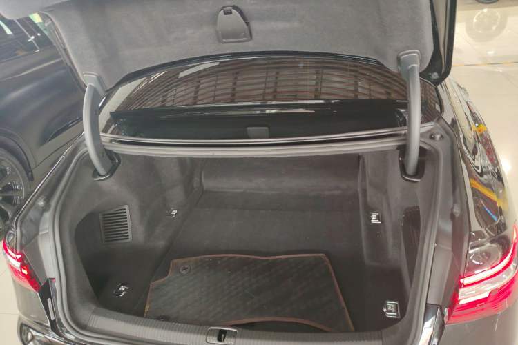 Used Audi A8 2021 A8L 55 TFSI quattro Luxury Model