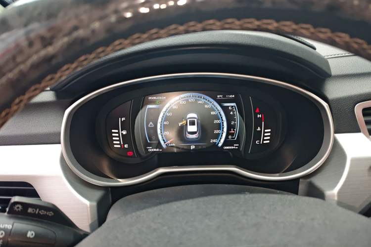 Used Geely Auto Emgrand X7 Sport 2016 1.8TD Automatic ZhiZun Version
