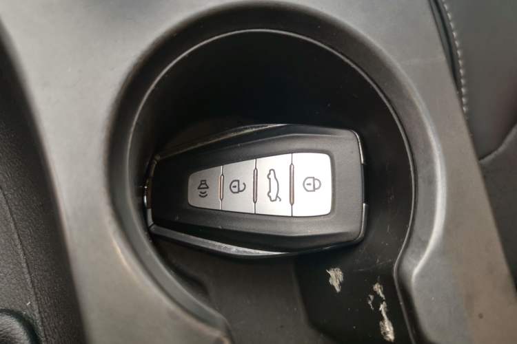 Used Geely Auto Emgrand 2021 UP 1.5L Manual Luxury Model
