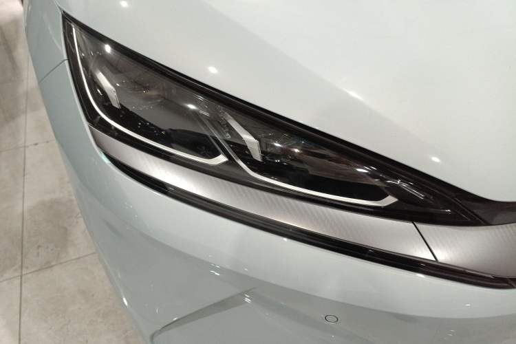 Used BYD Qin L 2025 EV 545KM Beyond Version
