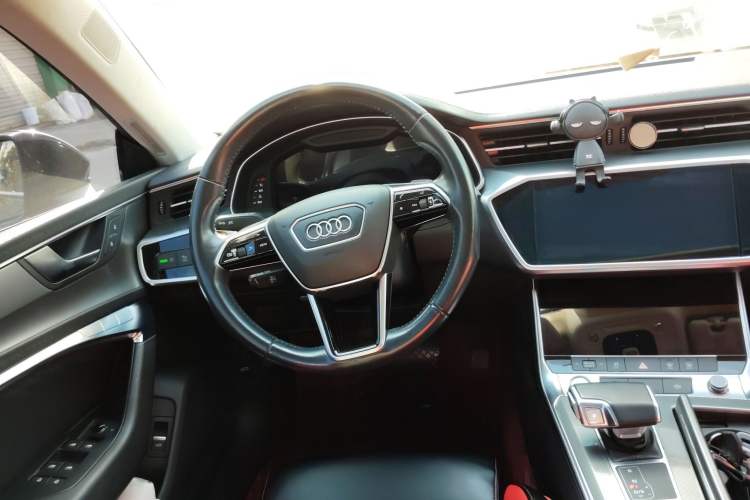 Used Audi A7 2020 45 TFSI Prestige Edition Steering Wheel