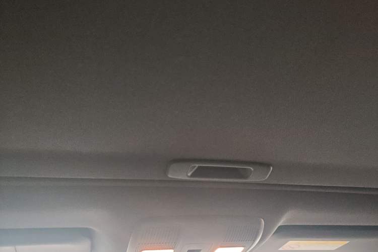 Used Mazda CX-4 2016 2.0L Automatic 2WD Blue Sky Luxury Edition