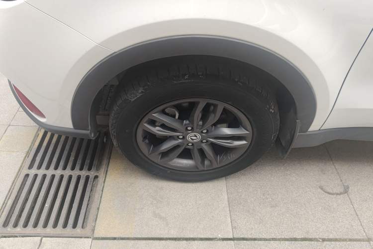 Used Dongfeng Fengon 580 2021 Revised ☆ Star Edition 1.5T Automatic Luxury Version Exterior 4