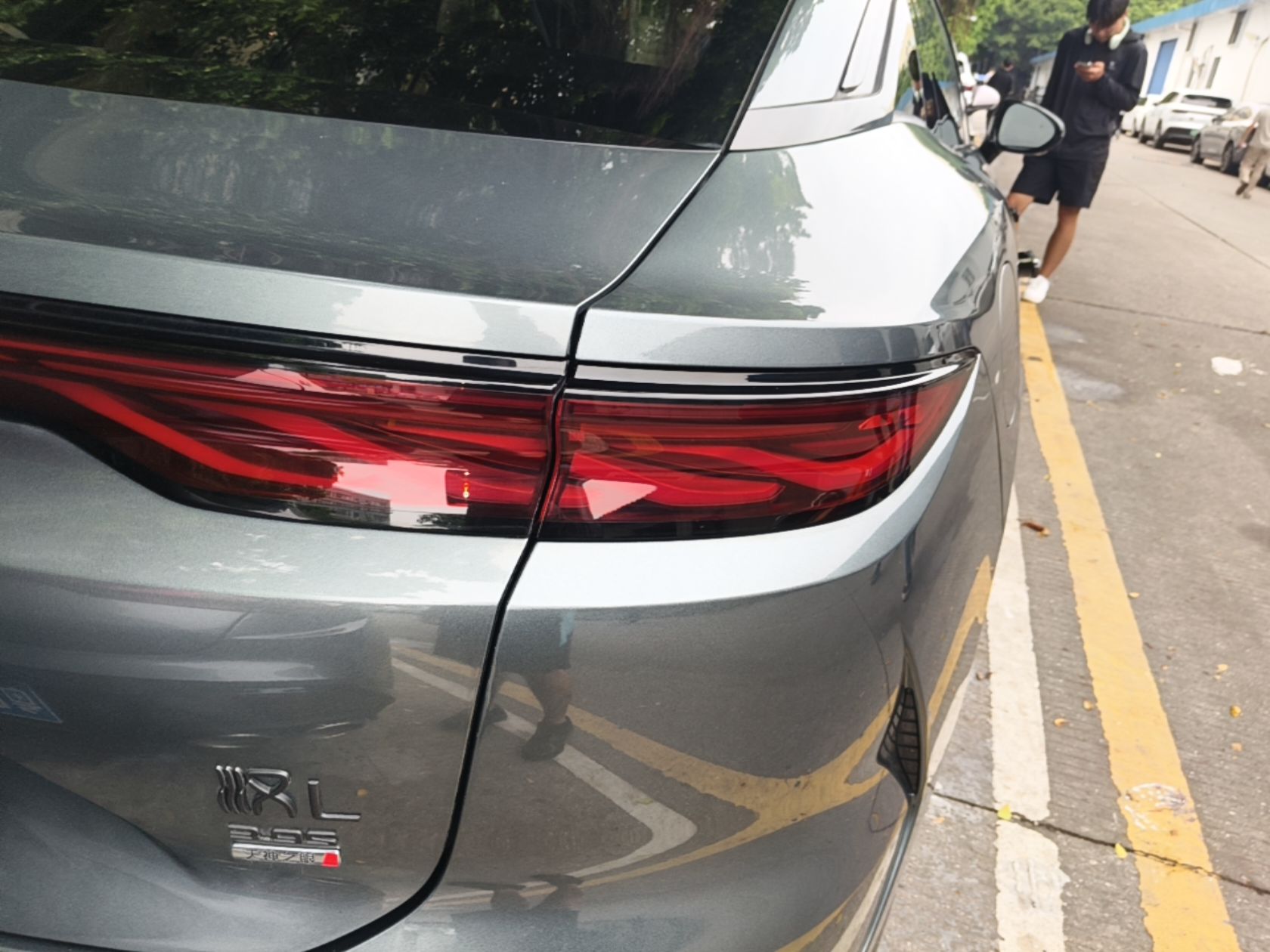 BYD Han L 2025 DM-p Four-Wheel-Drive LiDAR Flagship Model — снимка 9