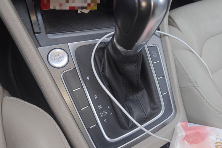 Used Volkswagen Golf 2015 1.4TSI Automatic Luxury Model
