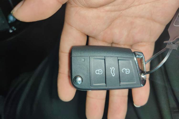 Used Volkswagen Tharu 2025 NewRui 300TSI Prestige Edition Vehicle Key