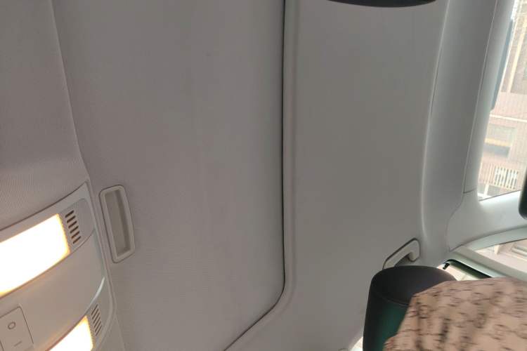 Used Audi A6L 2011 2.0 TFSI Automatic Standard Edition Headliner