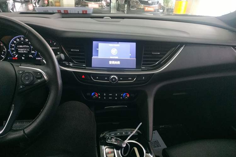 Used Buick Regal 2021 GS 28T Prestige Model
