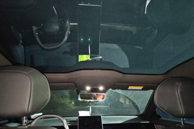 Used NETA S 2023 Pure Electric 520km Rear-Drive Lite Version Headliner