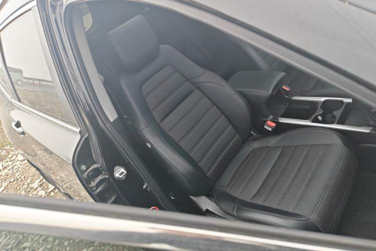 Used Honda CR-V 2021 240TURBO CVT Two-Wheel Drive Urban Edition