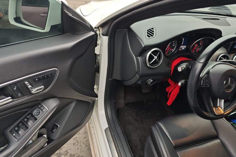 Used Mercedes-Benz CLA 2018 CLA 200 Style Edition

