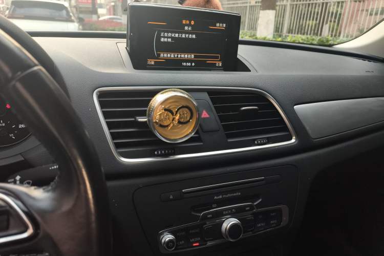 Used Audi Q3 2017 30 TFSI Fashion Model