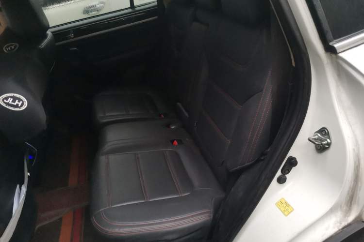 Used Yema T70 2017 T70S Sport Edition 1.5T Manual Luxury Model
