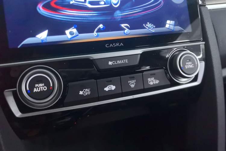 Used Honda Civic 2019 220TURBO CVT Dynamic Edition China VI