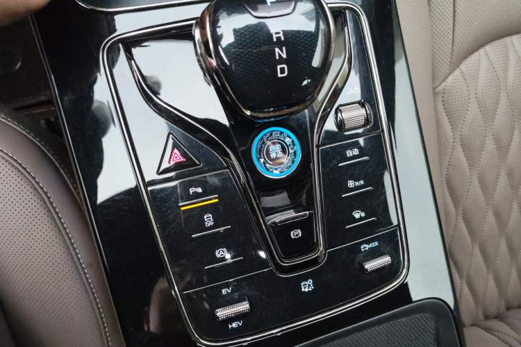 Used BYD Han 2024 DM-i Glory Edition 121KM Prestige Model