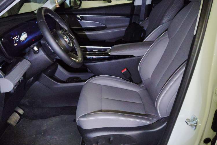 Used Buick E5 2025 Model 620KM Prestige Edition