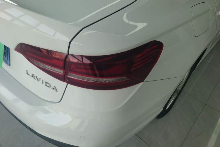 Used Volkswagen Lavida 2023 1.5L Automatic De Yi Edition
