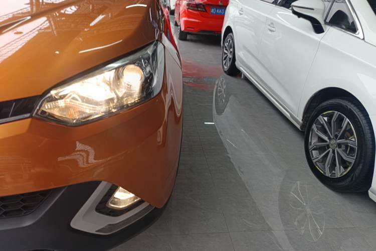 Used MG GS 2015 1.5TGI TST Luxury Edition Left Front Headlight