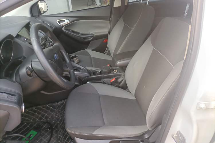 Used Ford Focus 2012 Hatchback 1.6L Automatic Comfort Model