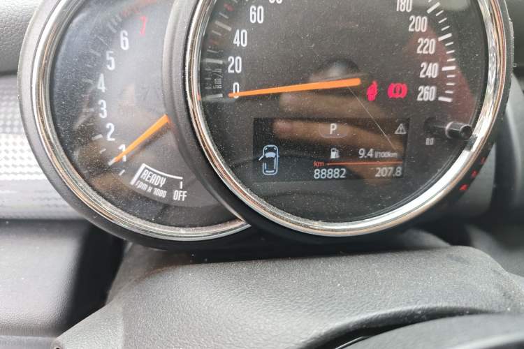 Used MINI 2015 1.5T COOPER Fun Five-Door Edition
