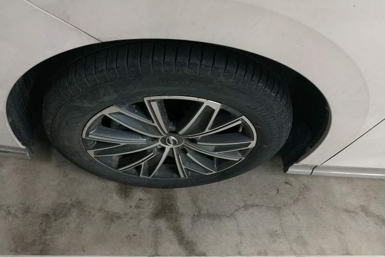 Used GAC Trumpchi M8 2024 Master Series 400T Prestige Edition
