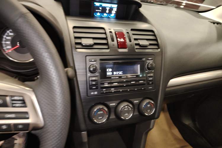 Used Subaru Forester 2013 2.5i Automatic Luxury Edition
