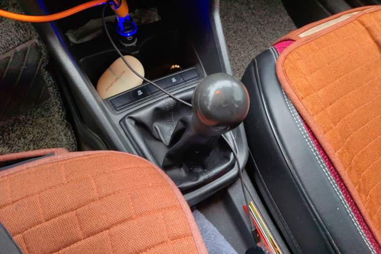 Used Volkswagen Santana 2021 1.5L Manual Fashion Edition Gear Lever